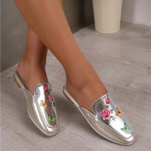 Silver square toe floral mule